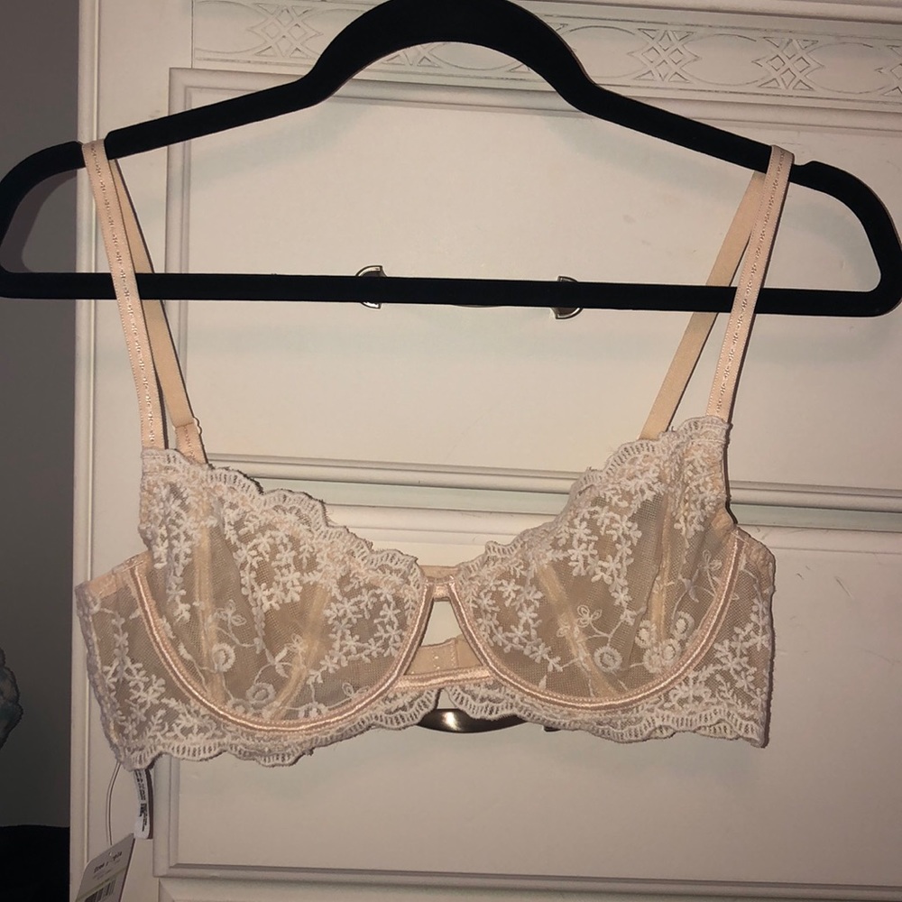 Free People Size 34B Lace Bra NWT